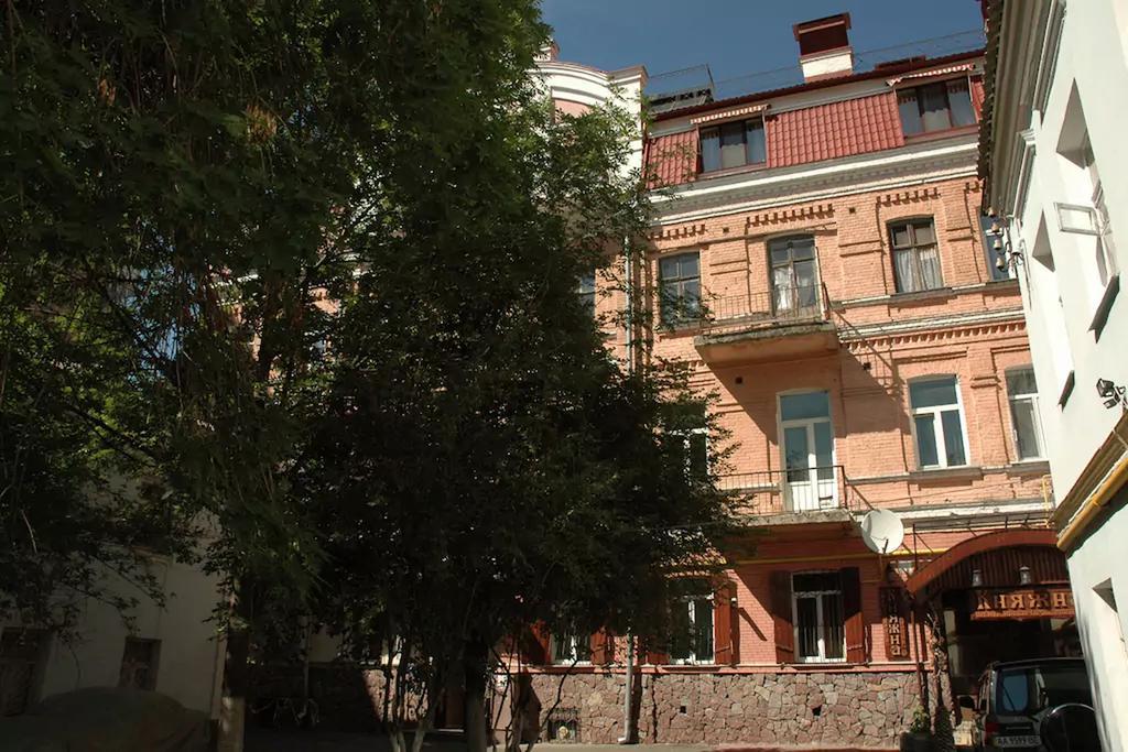 Home Hotel Apartments On Mykhailivska Square - Kiev Exteriér fotografie